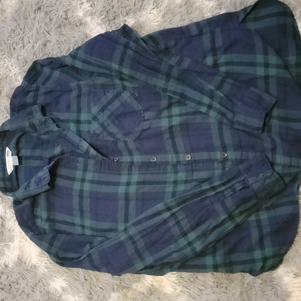 Woman's Old Navy Shirt